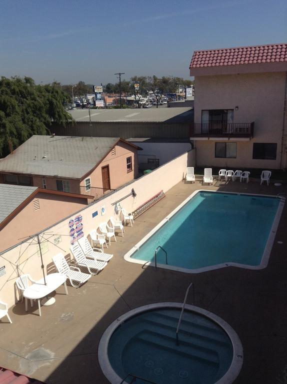 Budget Inn Anaheim/Santa Ana Dış mekan fotoğraf
