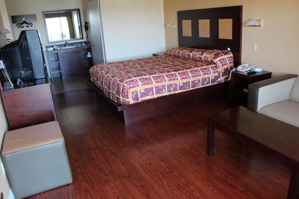 Budget Inn Anaheim/Santa Ana Oda fotoğraf