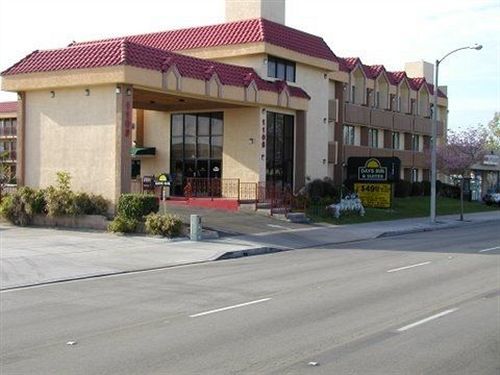 Budget Inn Anaheim/Santa Ana Dış mekan fotoğraf