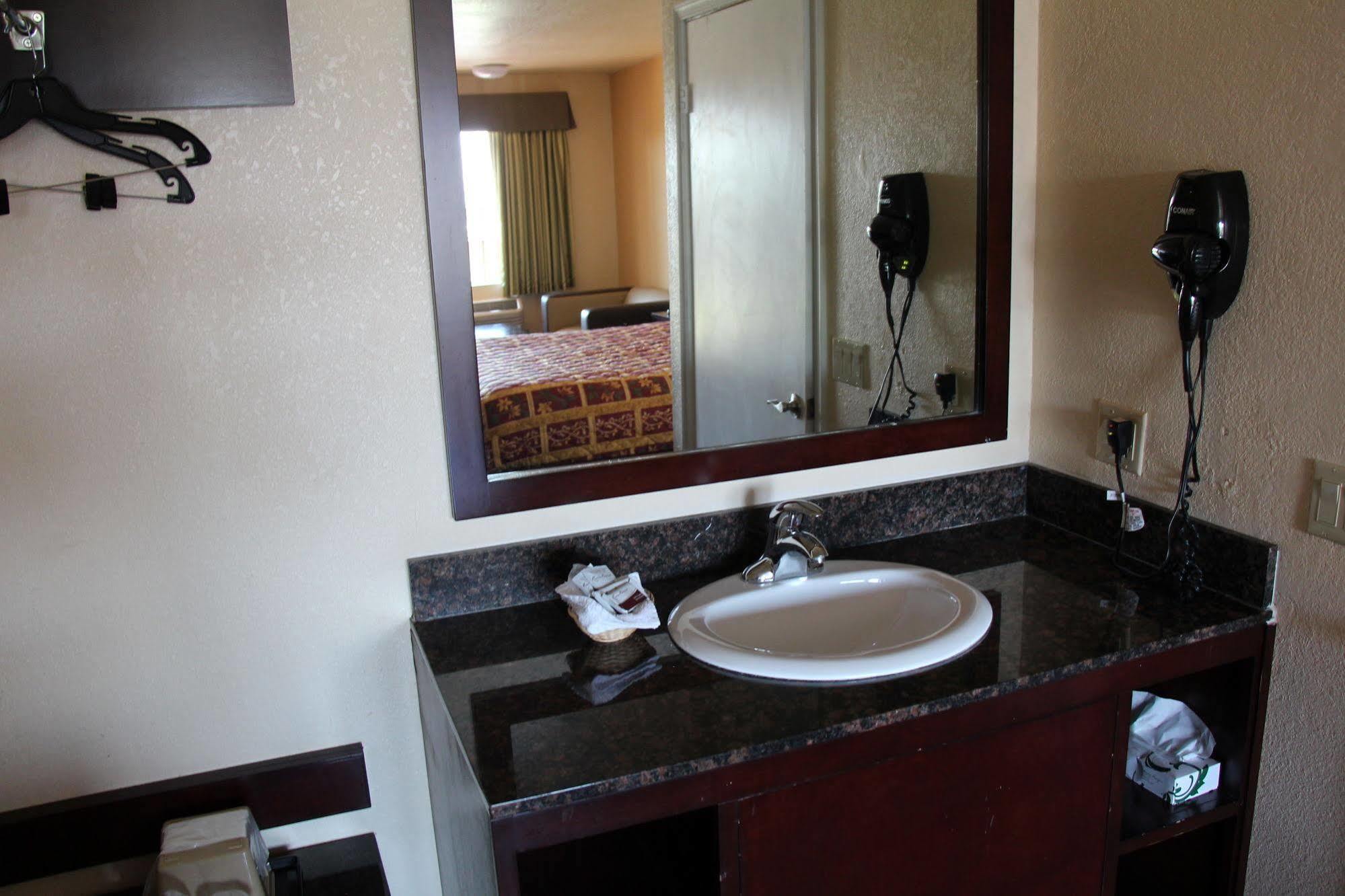 Budget Inn Anaheim/Santa Ana Dış mekan fotoğraf