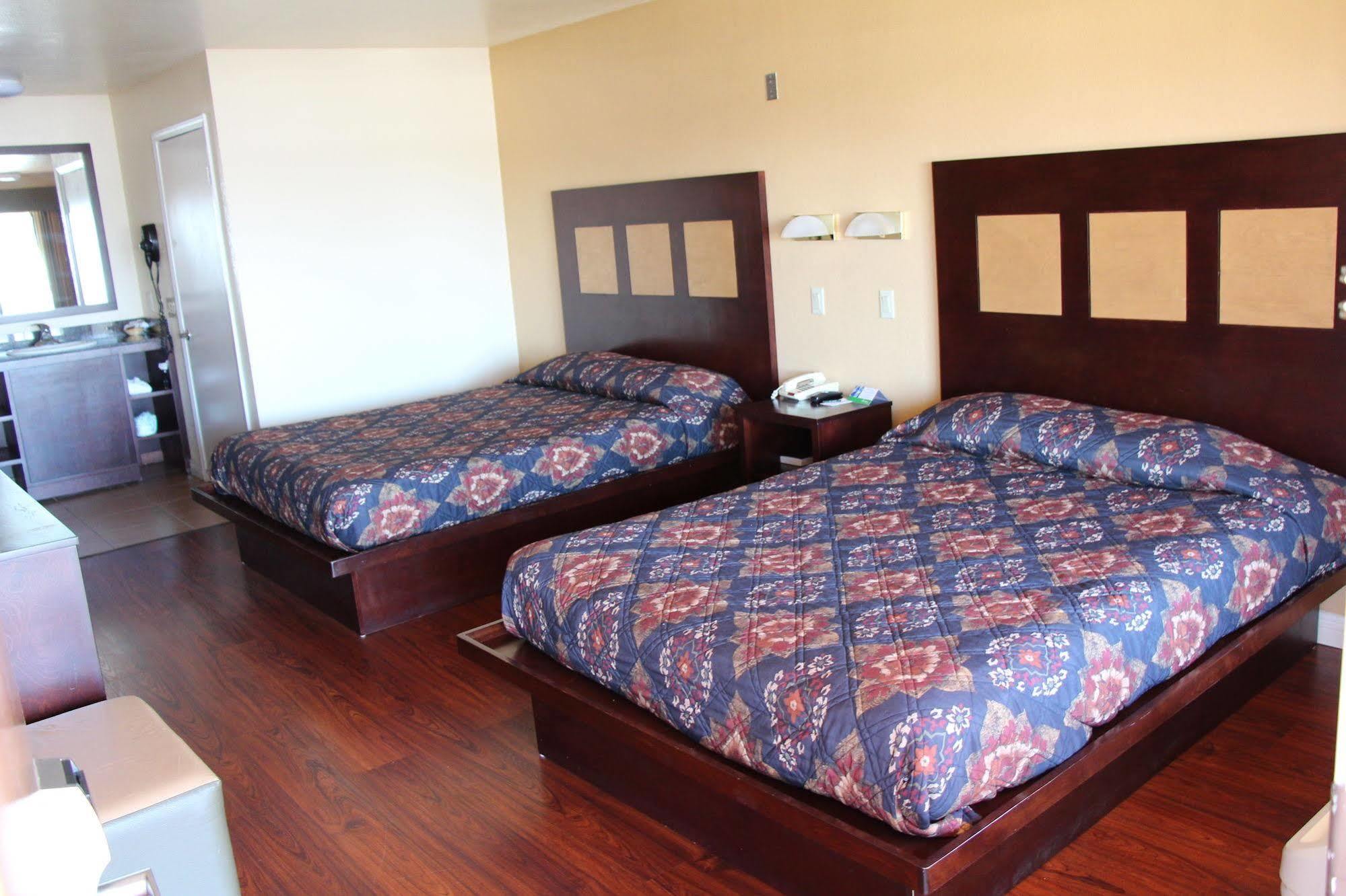 Budget Inn Anaheim/Santa Ana Dış mekan fotoğraf