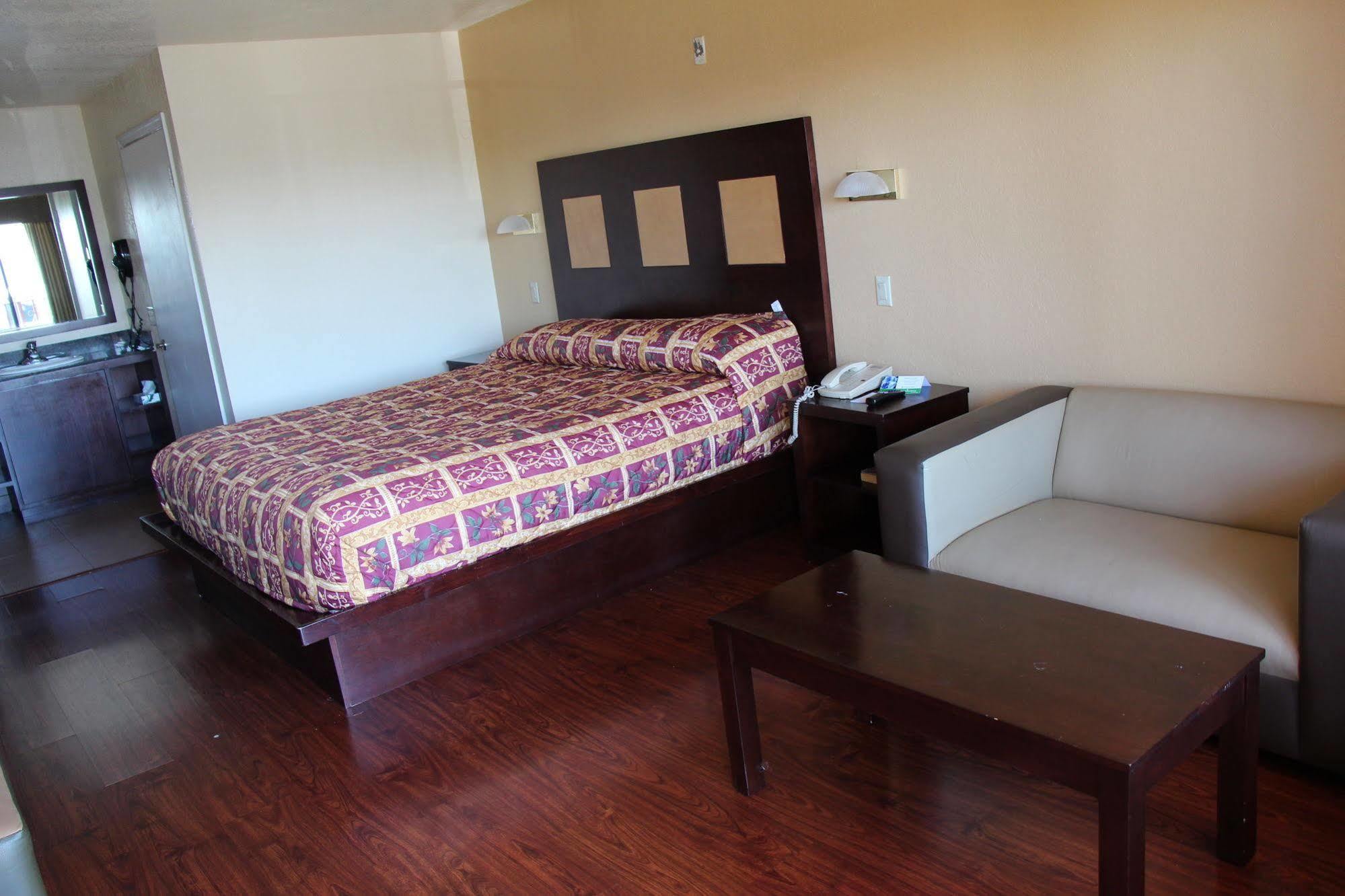 Budget Inn Anaheim/Santa Ana Dış mekan fotoğraf